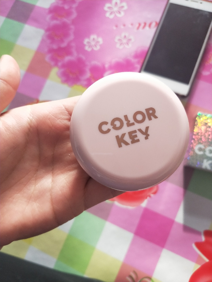 美颜定妆蜜粉饼怎么样，当生日礼物好不好呢,第3张