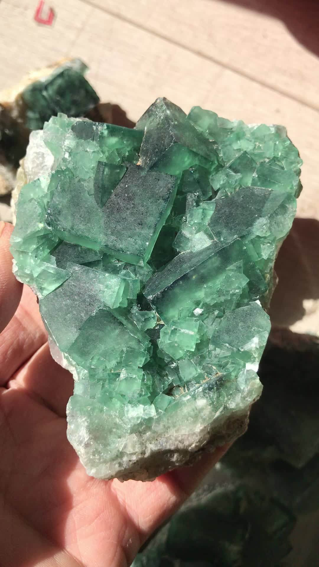 Wholesale Natural Green Fluorite Crystal Clusters Fluorite Crystal Raw