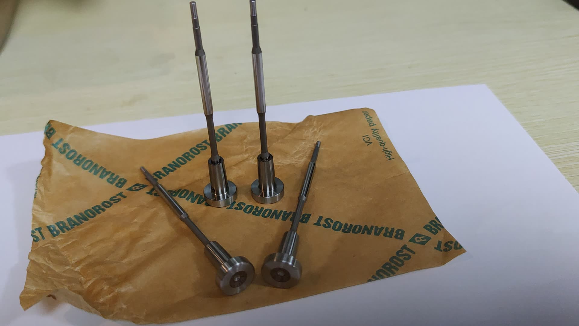 Common Rail Fuel Injector Valve F00vc01334 For 110 Series Injector