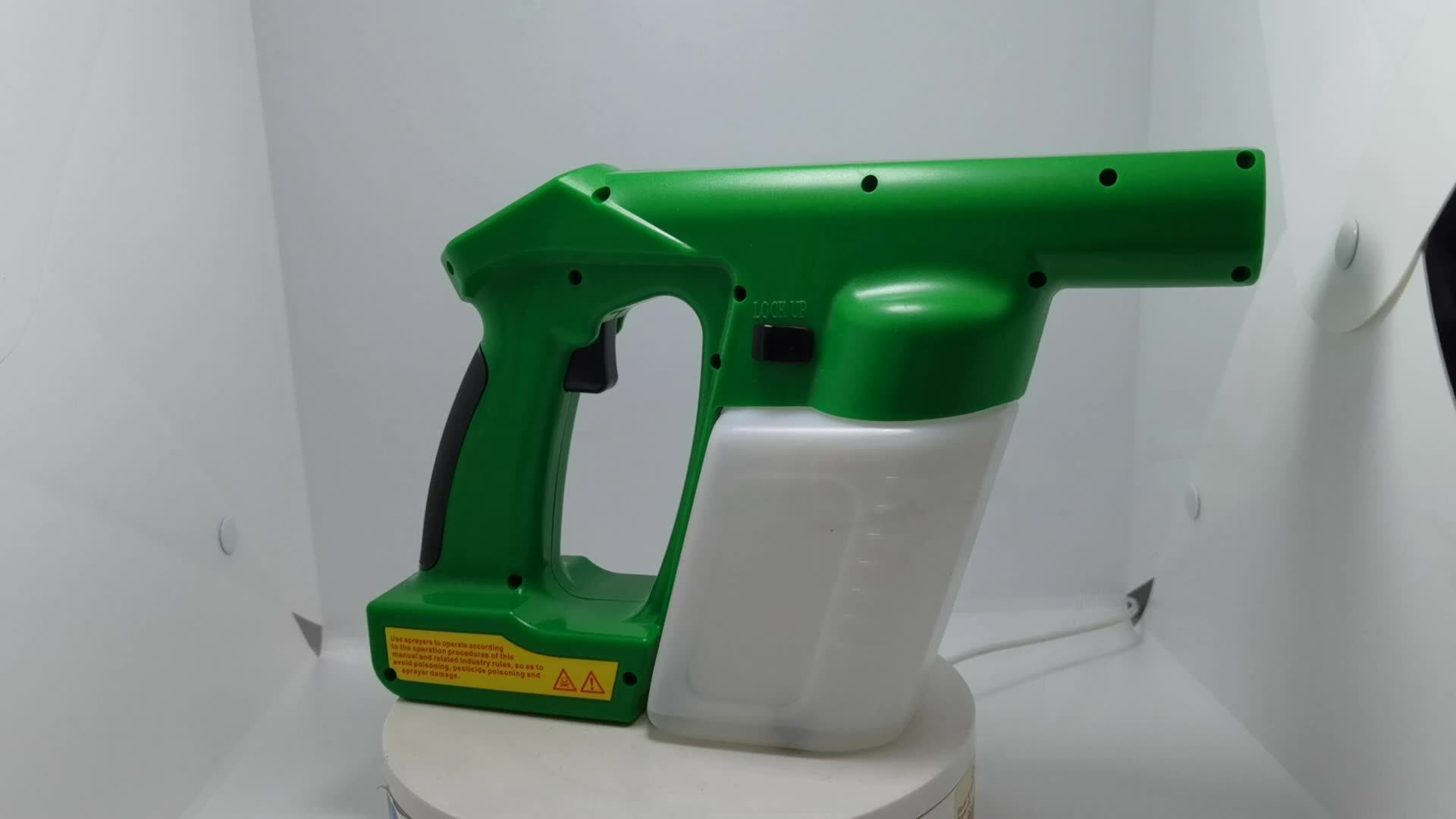 Ready Shipment Newest Style Electric Mist Gun Portable Lithium Battery Trigger Disinfection Tool
