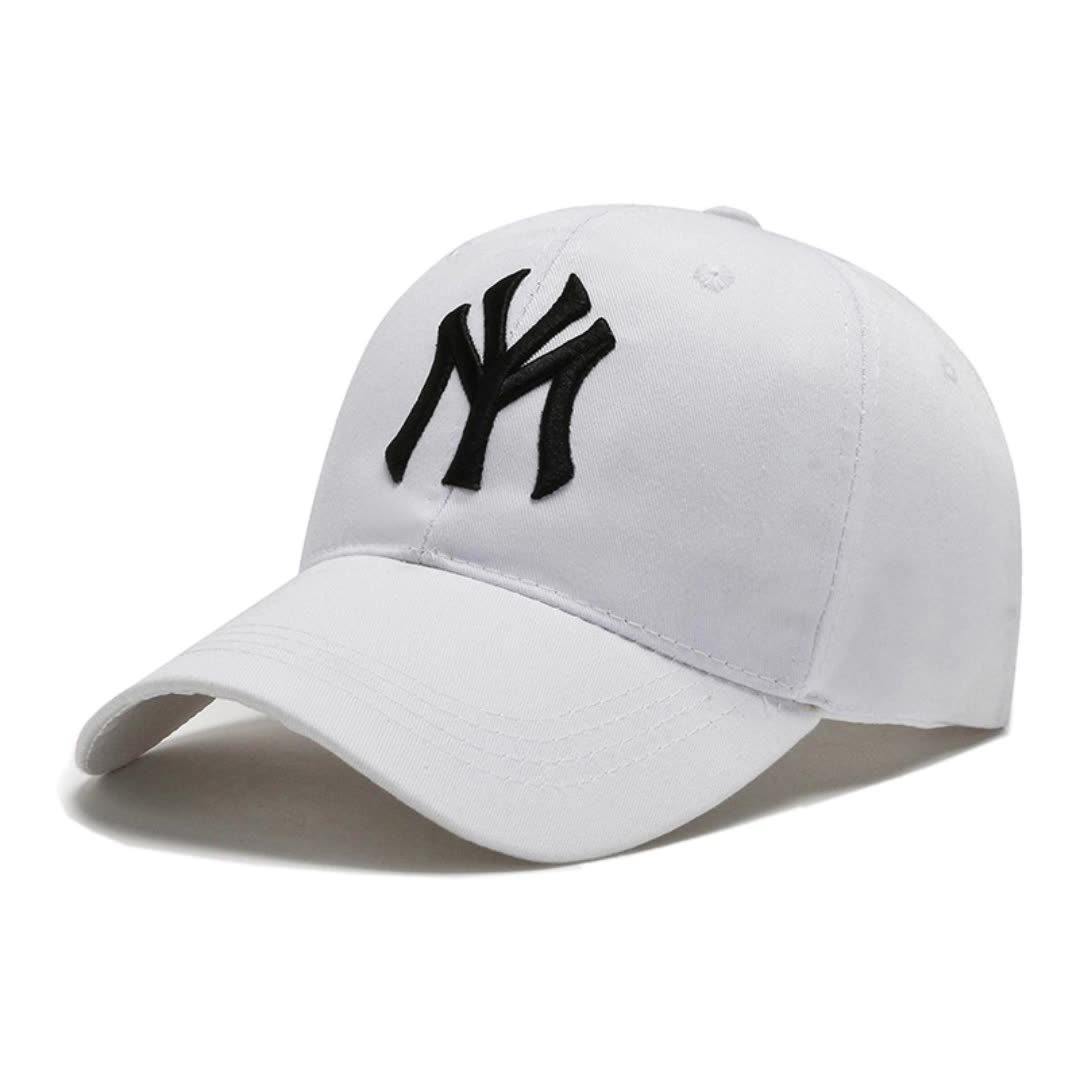 Y m new. Кепка Нью-Йорк Янкиз. Бейсболка мужская New York Yankees. Кепка New York NY. Бейсболка Нью-Йорк Янкиз белая.