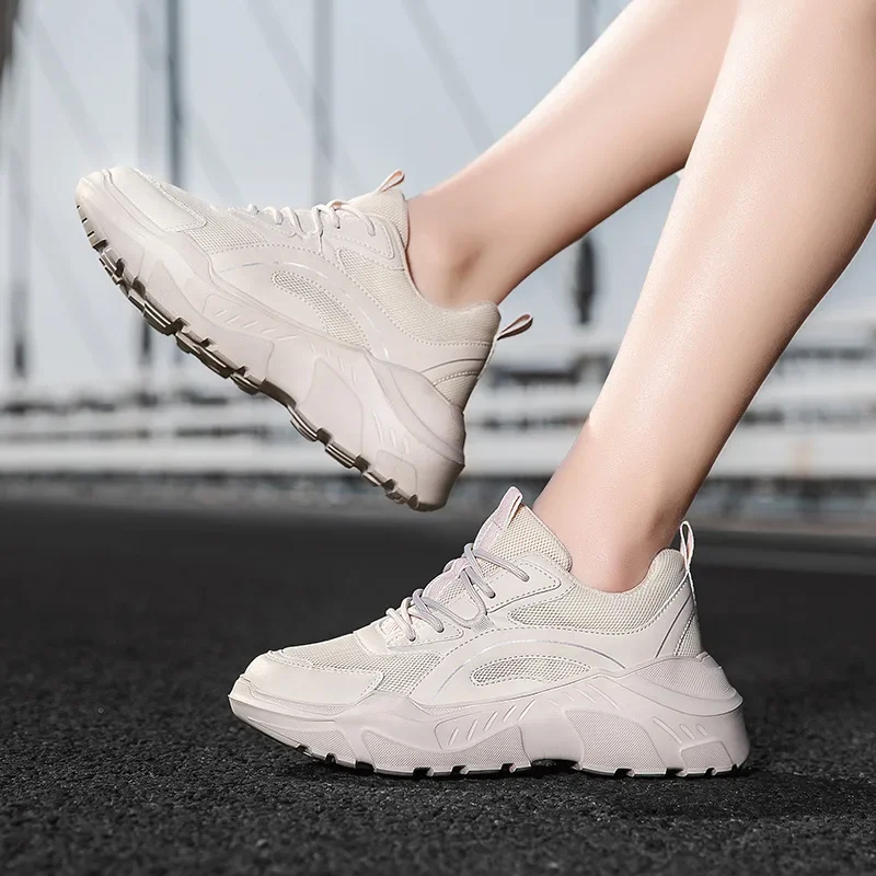Summer comfortable lightweight breathable sneakers for leisure…