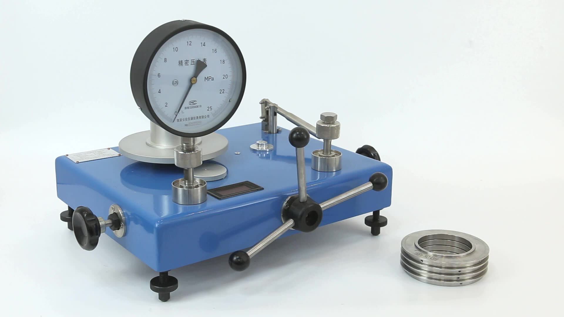 Проверка гидравлическим давлением. Манометр для системы отопления. Гидравлический манометр высокого давления 100 мпа. Гидравлическое испытание трубопроводов систем отопления. Набор для проверки гидравлики экскаватора.