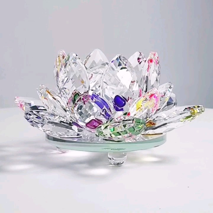 Dilu Brand New European Crystal Lotus Flower Candle Holder /crystal