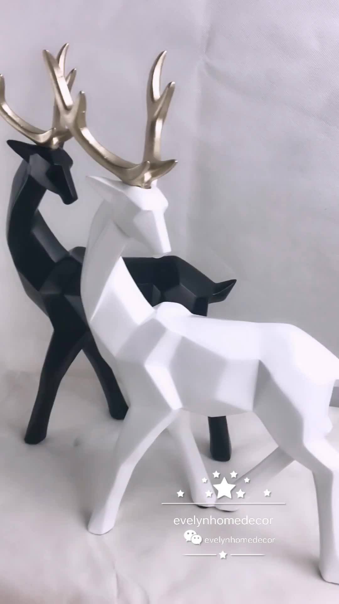 Wholesale Cheap Home Decorative Resin Animal Theme Statue Christmas