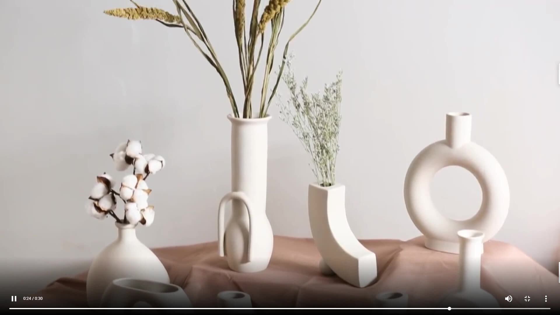 Wholesale Decoration Nordic Vase Ceramic White Pigment Burning Creative