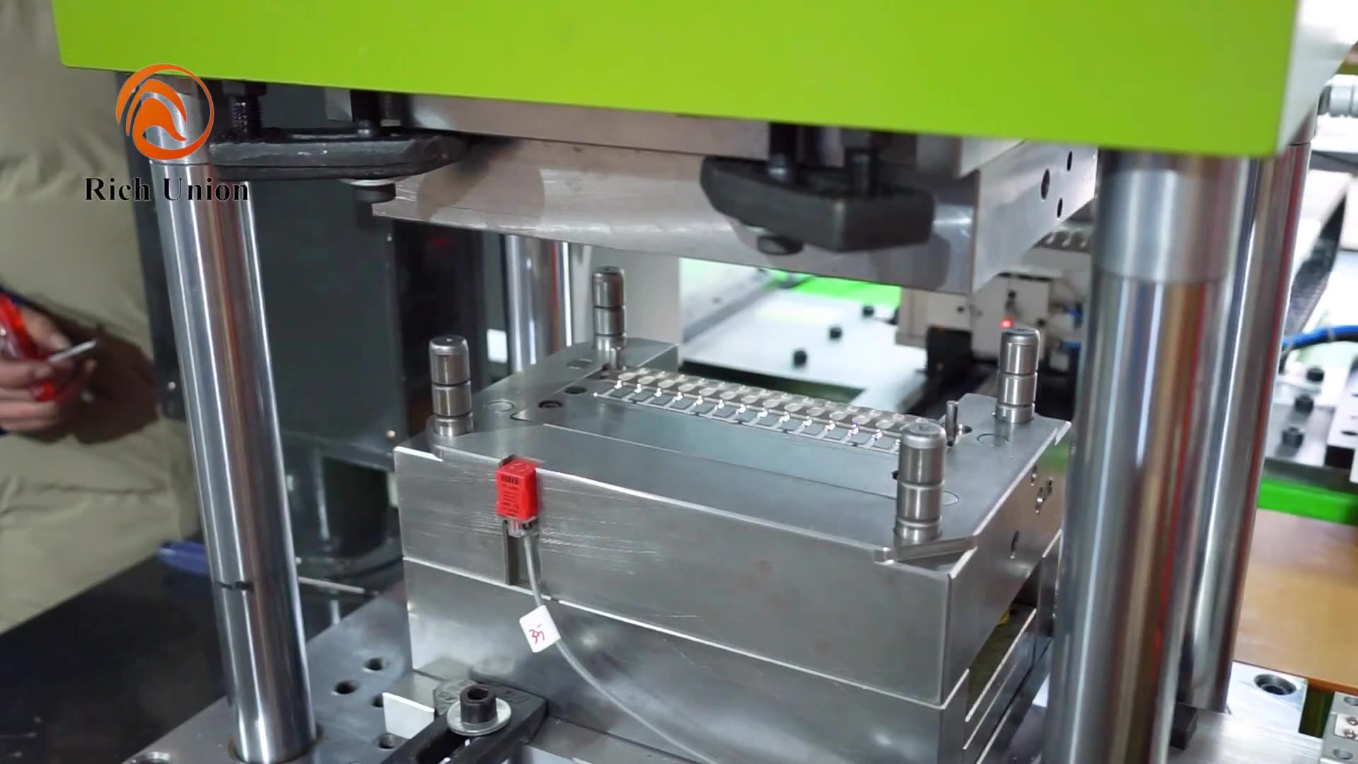 Micro Small Mini Desktop Vertical 45g Making Plastic Mold Mould