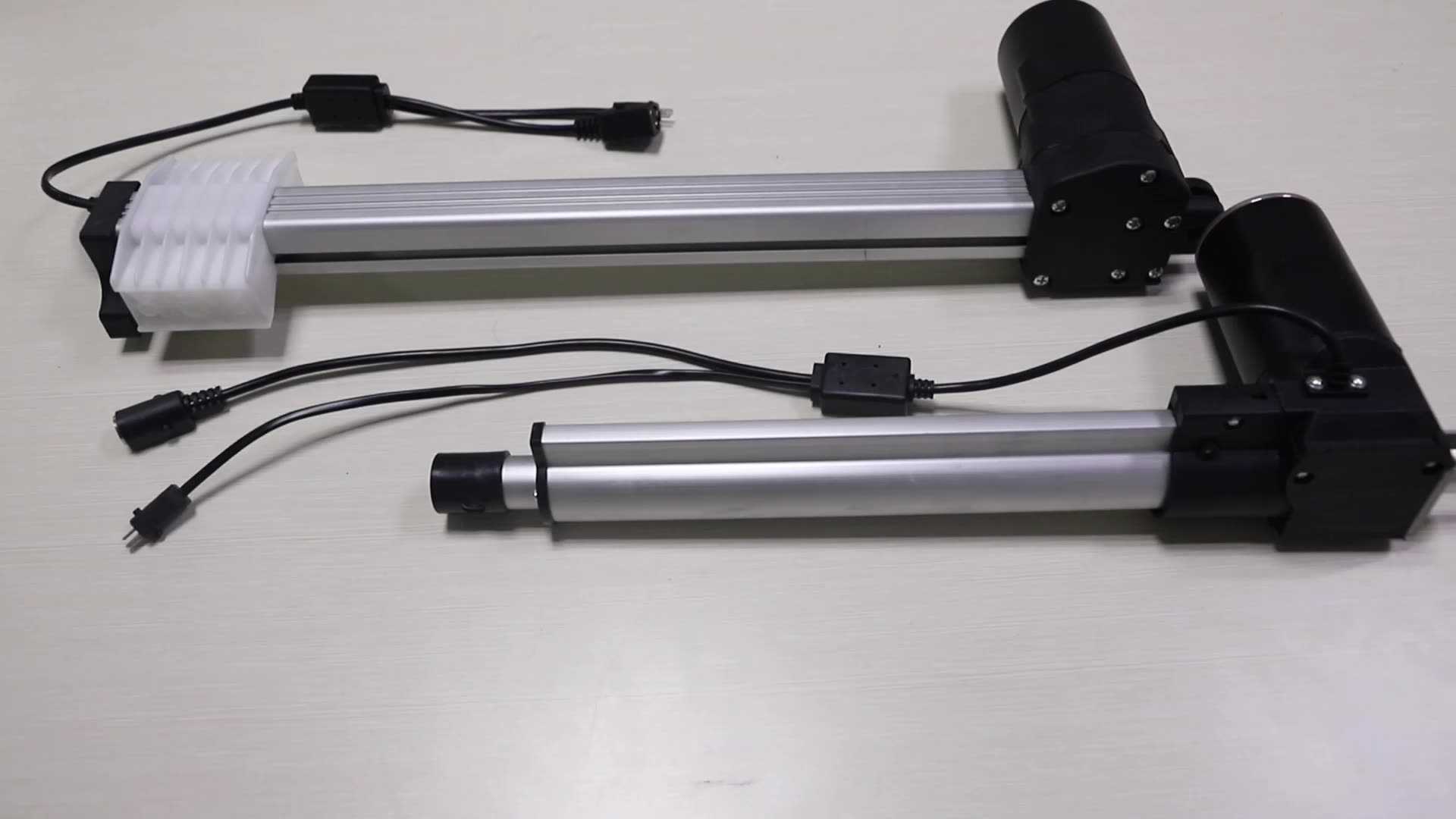 Recliner Linear Actuators 12v Or 24v 4000n With Control Box And Handset