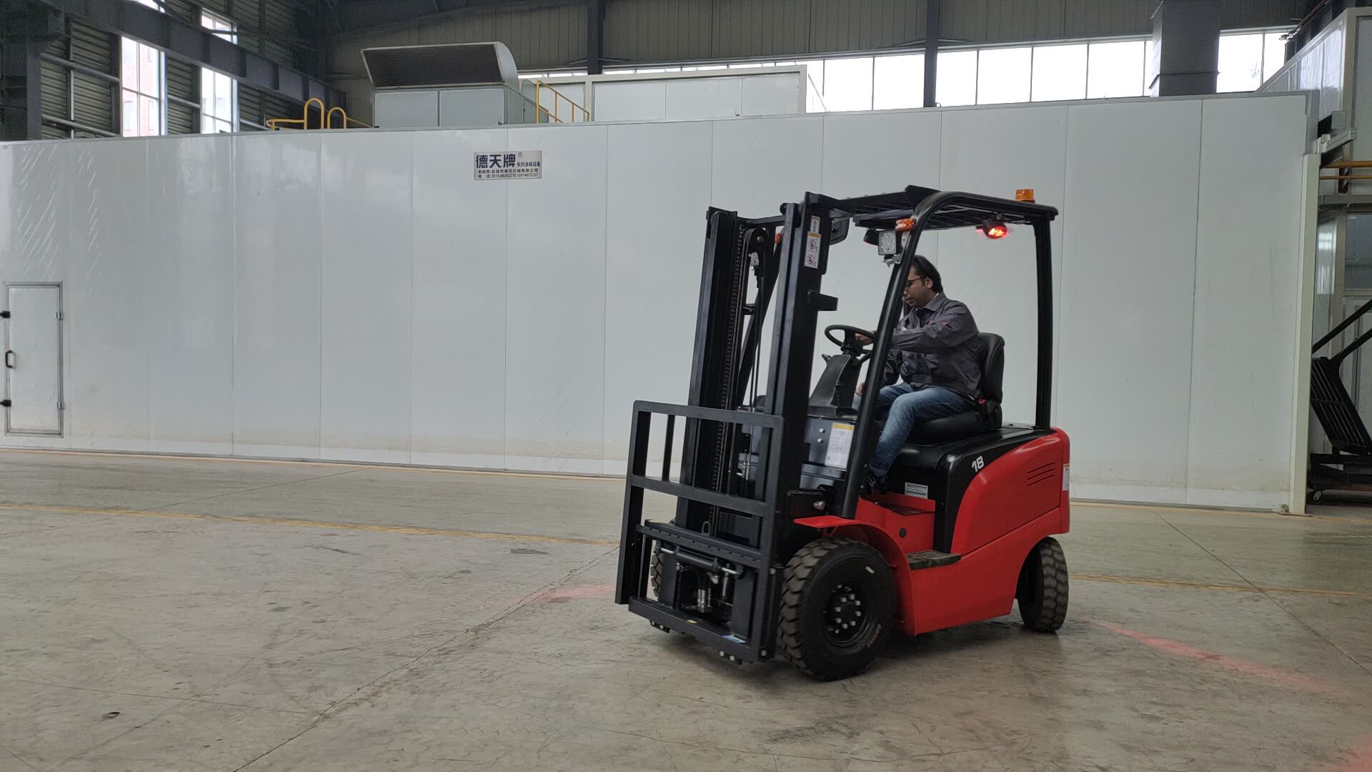 3 Ton Forklift With Air Conditioning And Heating Fan 3000 Kg Forklift