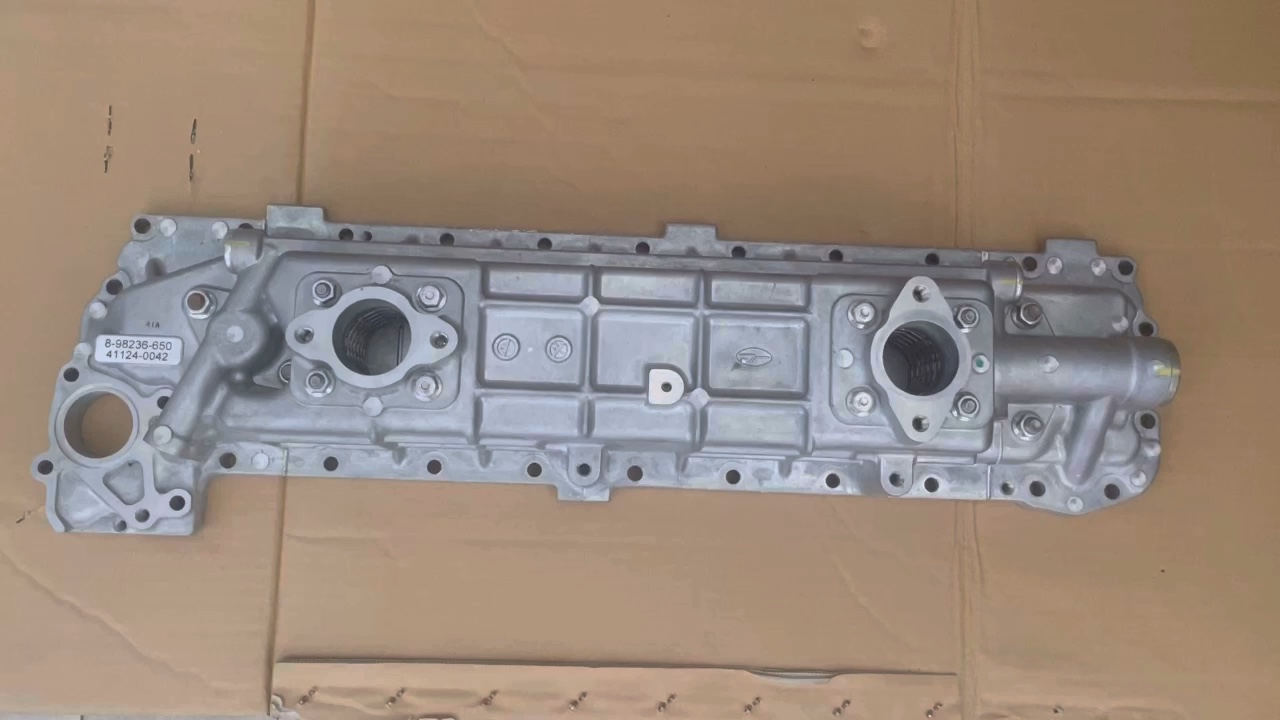 6HK1 Engine Oil Cooler Assembly 8982366500 With Two Set Core 