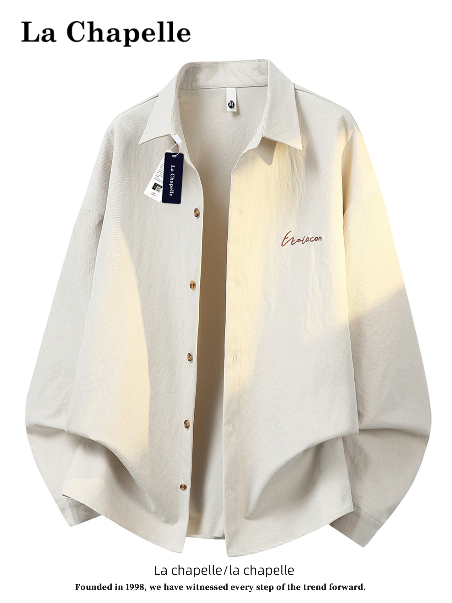 La Chapelle's New Autumn Collection Features an American-Style Trendy Embroidered Design, a Collared Long-Sleeve Shirt for Men, a Cool and Versatile Shirt