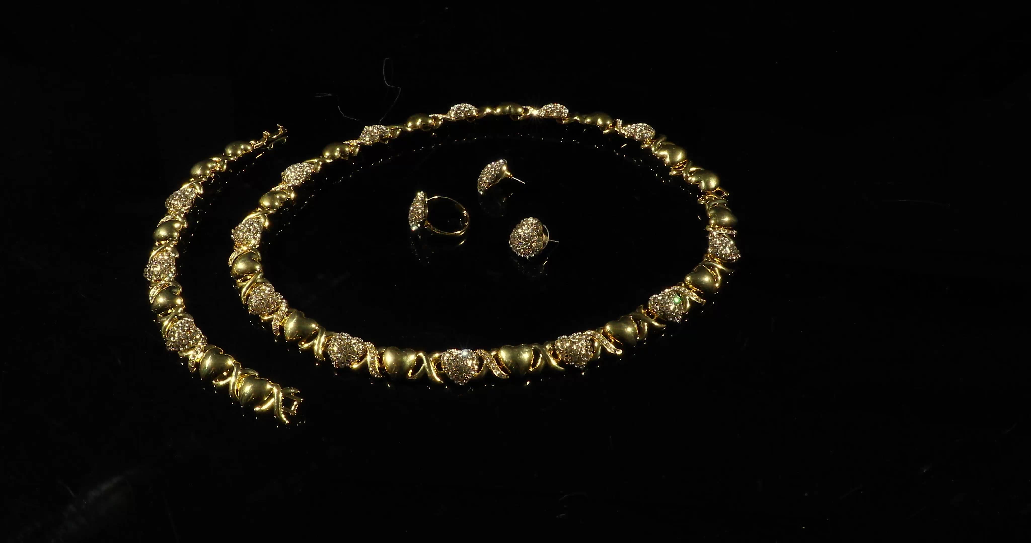 Latest I Love You Xoxo Hug And Kiss Necklace Jewelry Set 18k Gold Plated Fashion Latest Models Wedding Jewellery Sets - Buy 14k Gold Chain Xoxo High Quality 24k Gold Plated Heart Xo Jewelry Latest I Love You Xoxo Hug And Kiss Necklace Jewelry Set 18k Gold Plated Fashion Latest Models Wedding Jewellery Sets - Buy 14k Gold Chain Xoxo High Quality 24k Gold Plated Heart Xo Jewelry