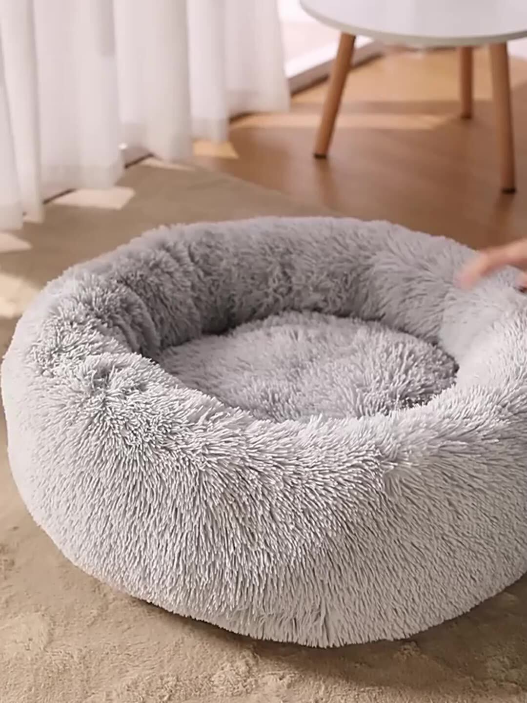 Wholesale Custom Luxury Plush Fluffy Large Donut Pet Bed Dog Beds Round