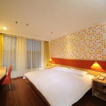 Home Like Home-Fuzhou Railway Station Hualin Road Doumen Subway Station Branch Business Big Bed Room B