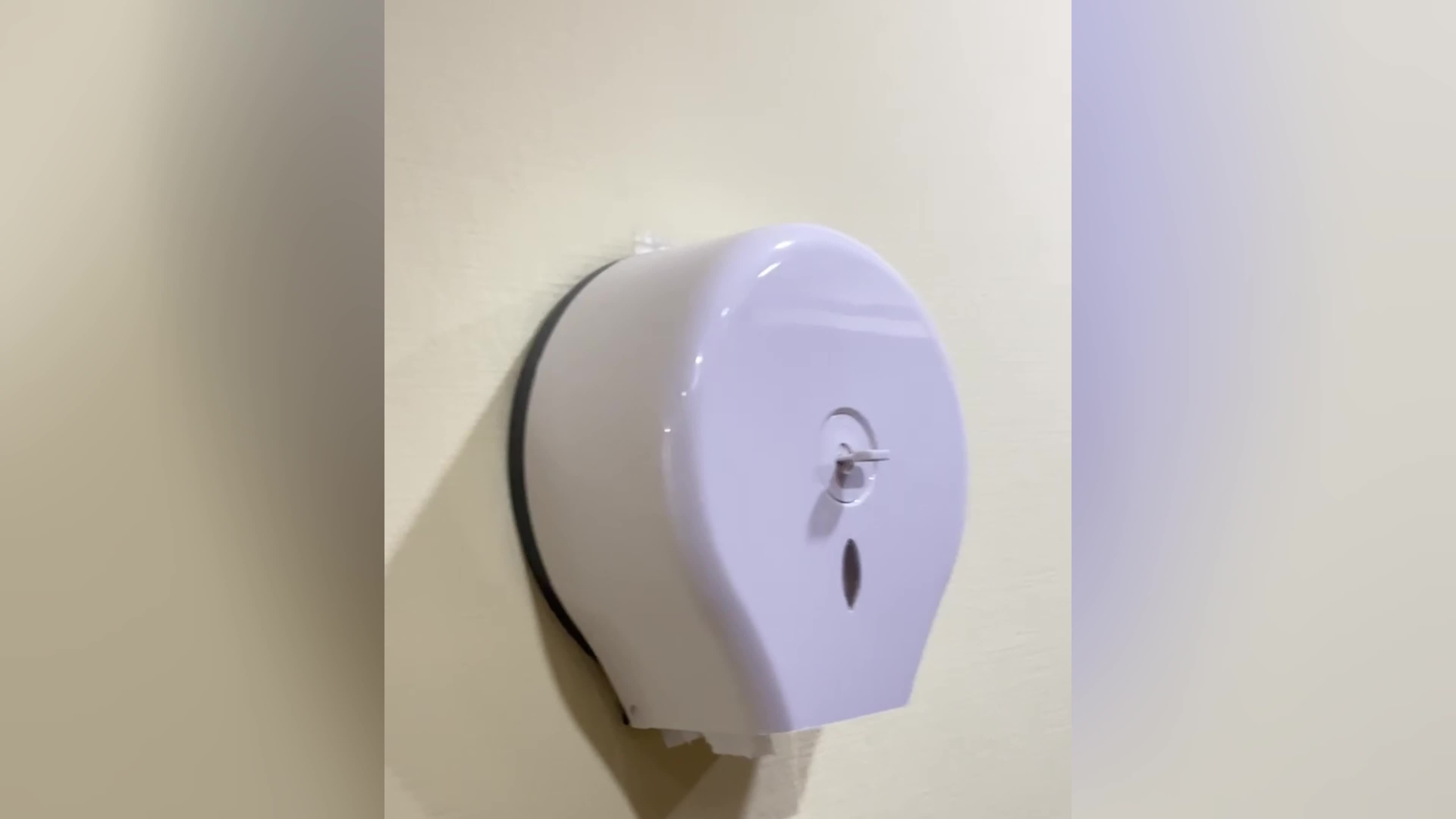 Remote Monitoring Shortage Alarm Toilet Paper Holder Towel Dispenser