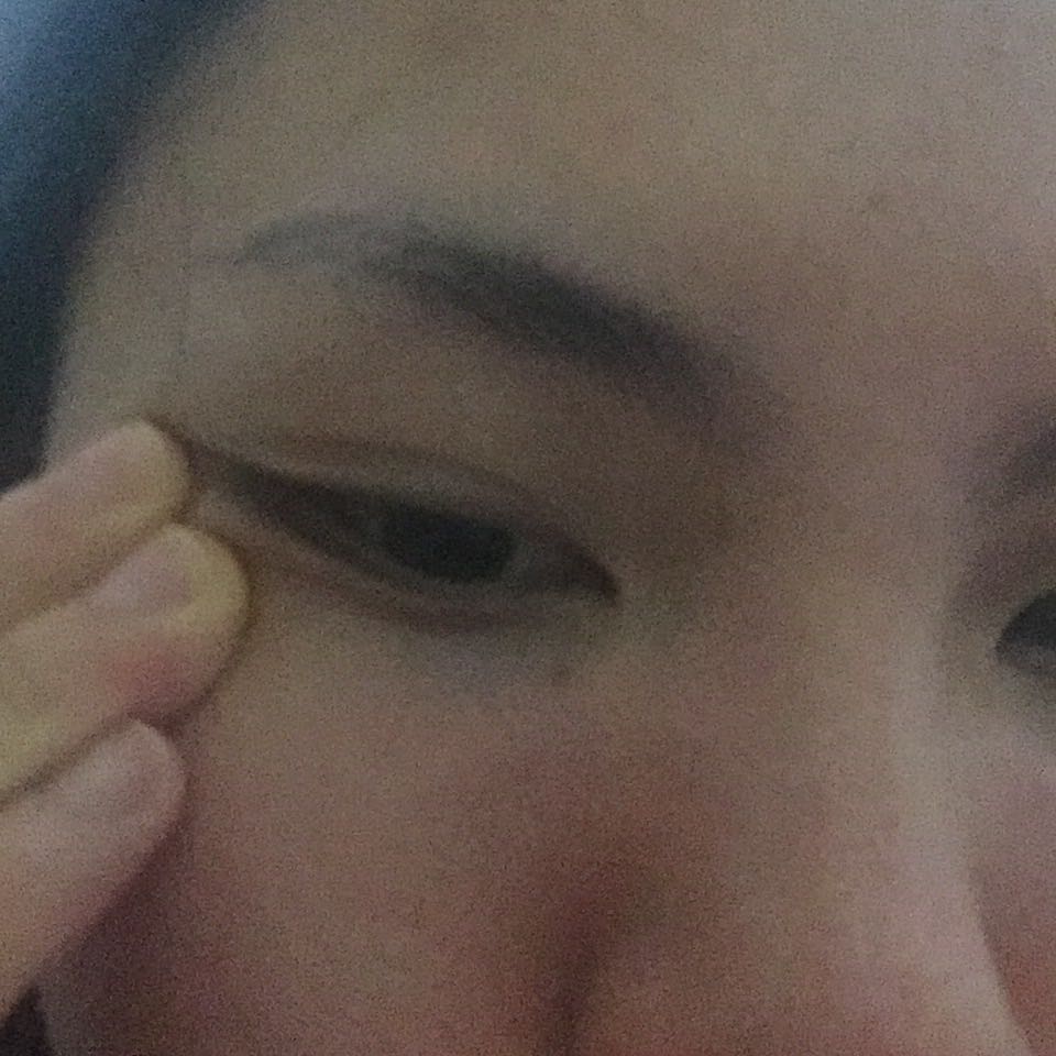 自然堂凝时鲜颜肌活修护眼霜