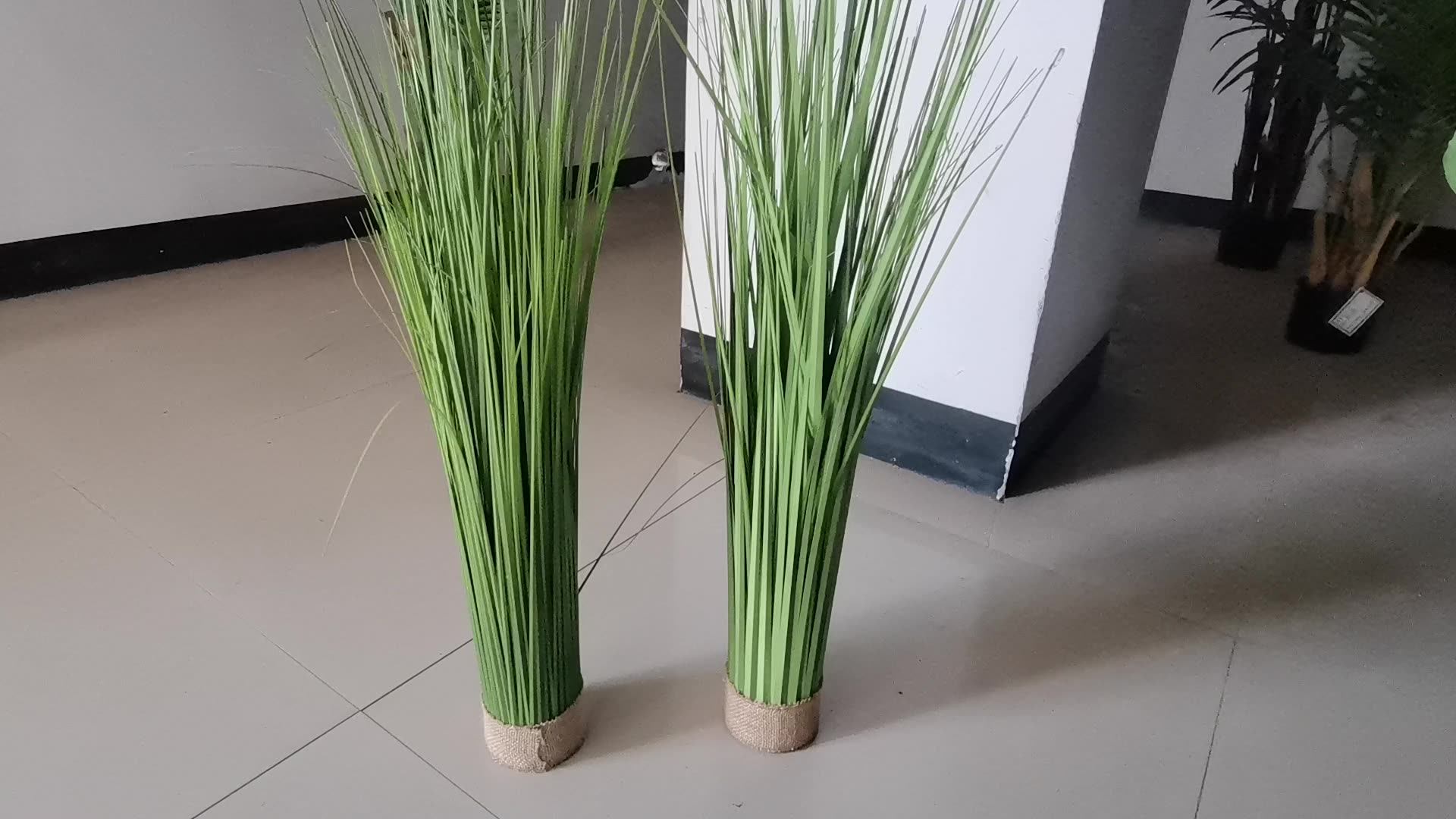 Hot Selling High Quality Indoor Decorative Artificial Fake Tall Horsetail Foliage Plants Faux