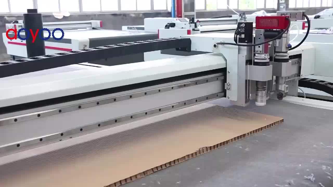 Dieless Oscillating Paper Cardboard Box Cutting Machine For Courier Box
