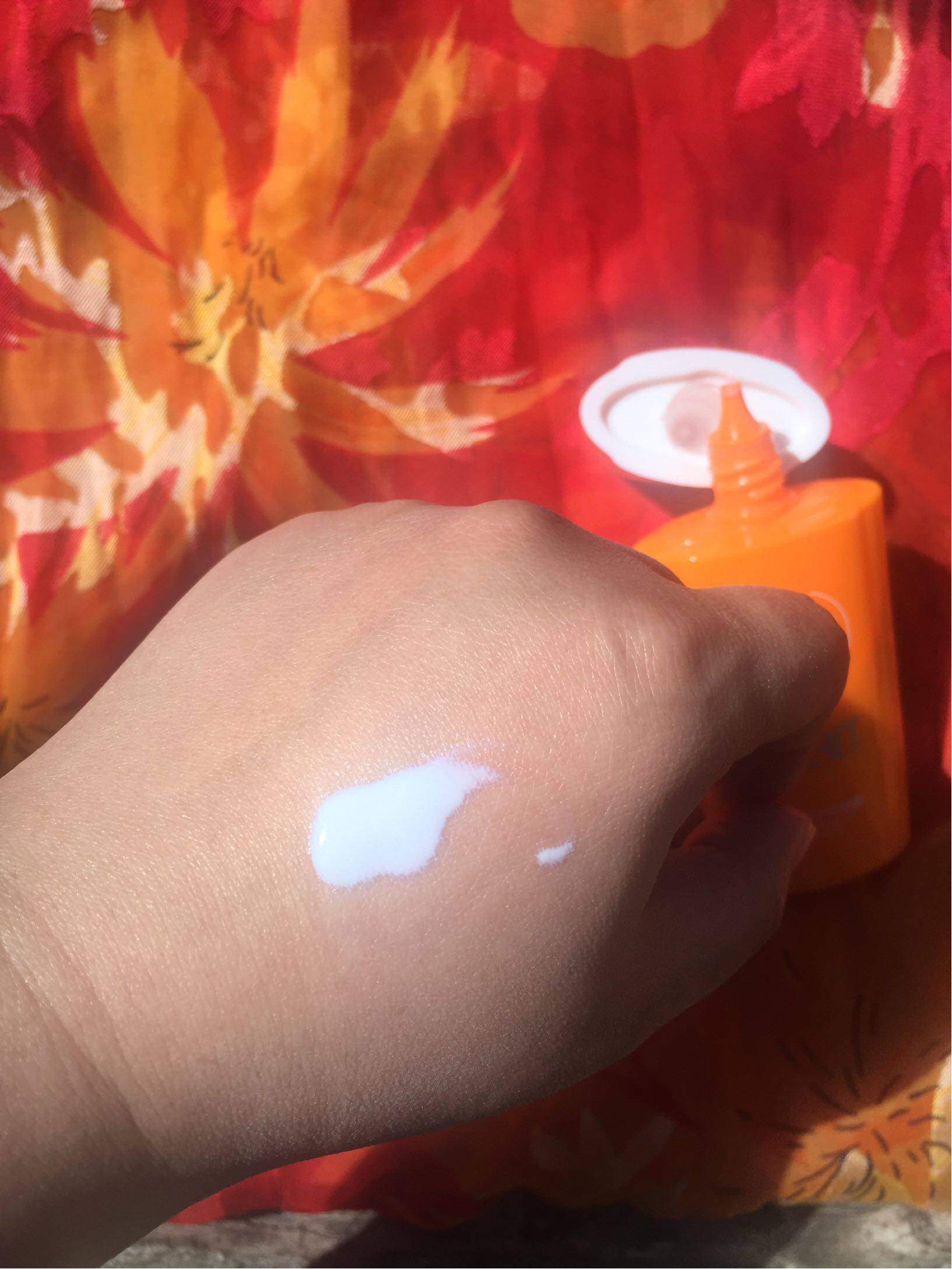 相宜本草水感倍护防晒露