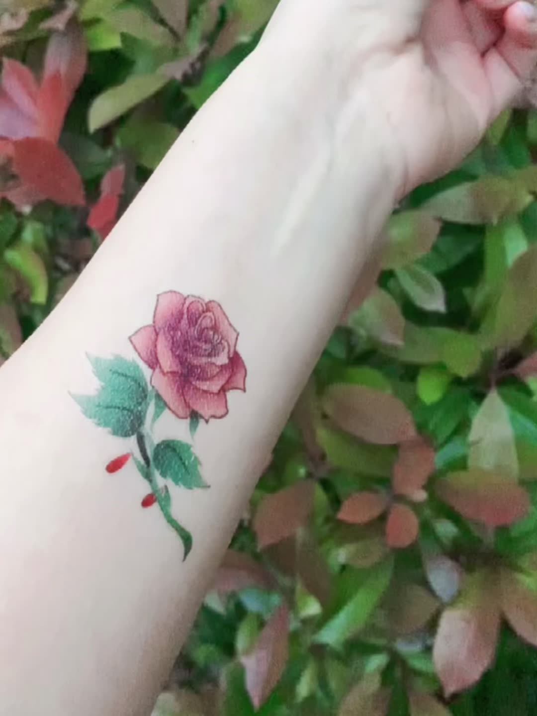 新月玫瑰纹身贴怎么选？持久逼真不掉色防水推荐！_身体彩妆_淘宝美妆网, image size:1080x1440