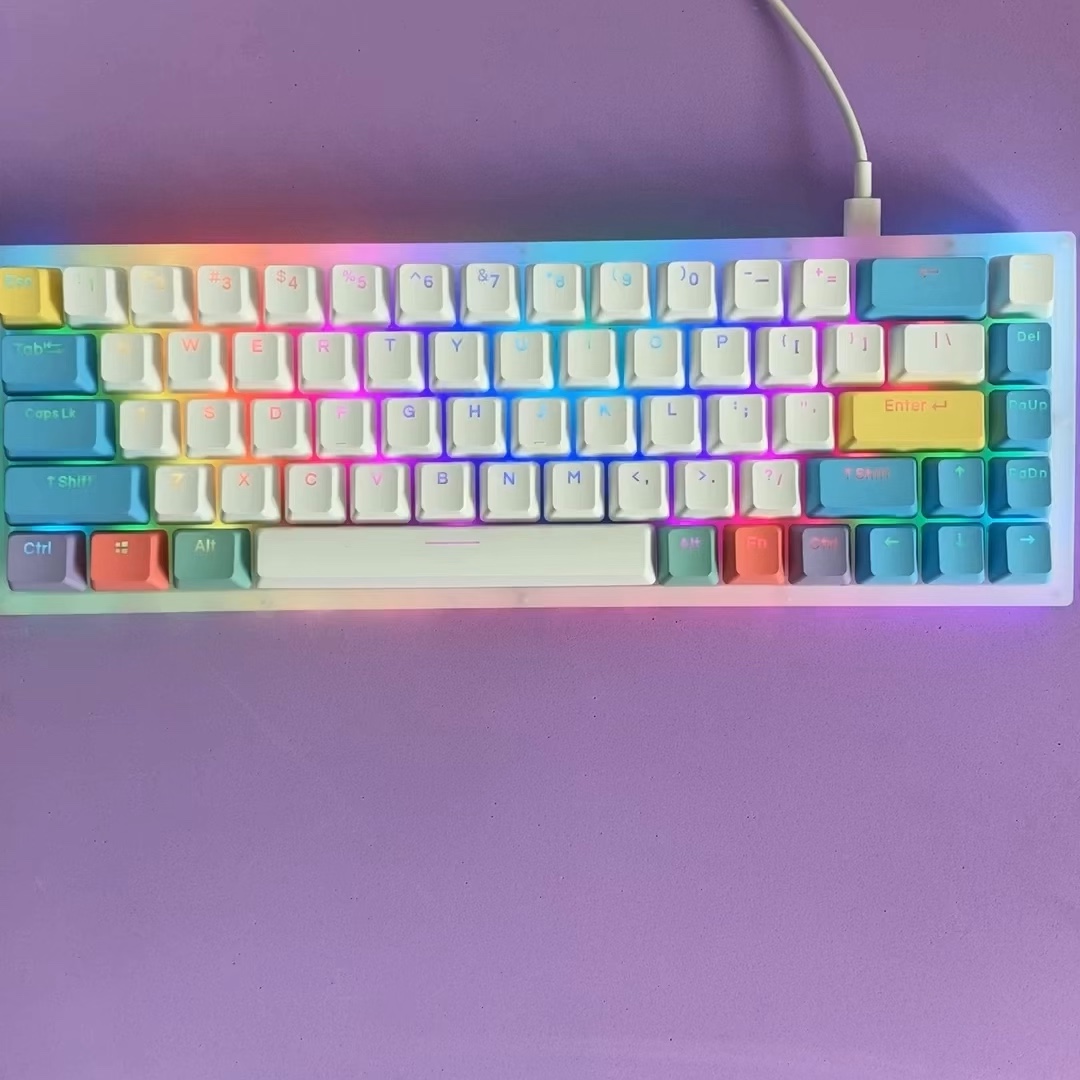 粉笔色键帽可美到让键盘发光。该届打工人真实正在顶不住了。