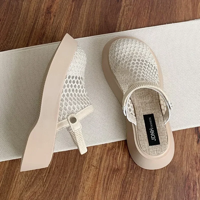 Summer breathable sandals