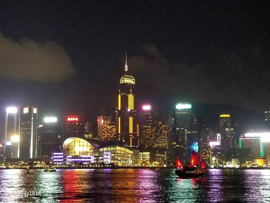 打卡無敵維港夜景 感受香港繁華之美 淘寶海外 打卡無敵維港夜景 感受香港繁華之美 淘寶海外