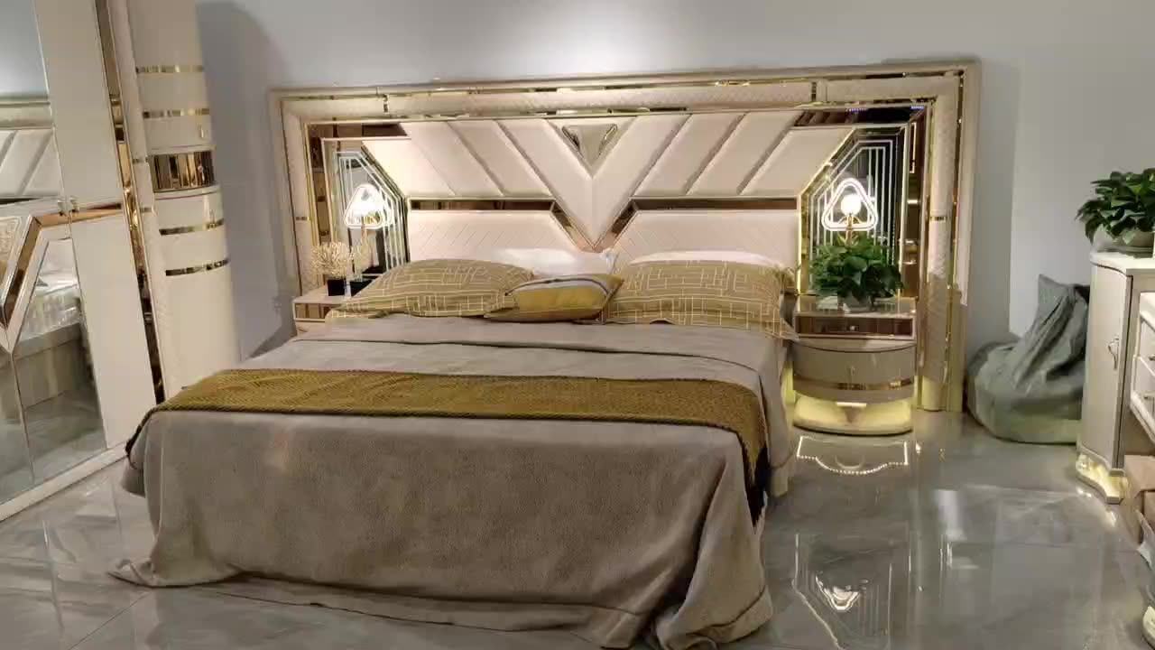 2023 Brand New Design Modern Wooden Luxury Royal Bedroom Furniture Set