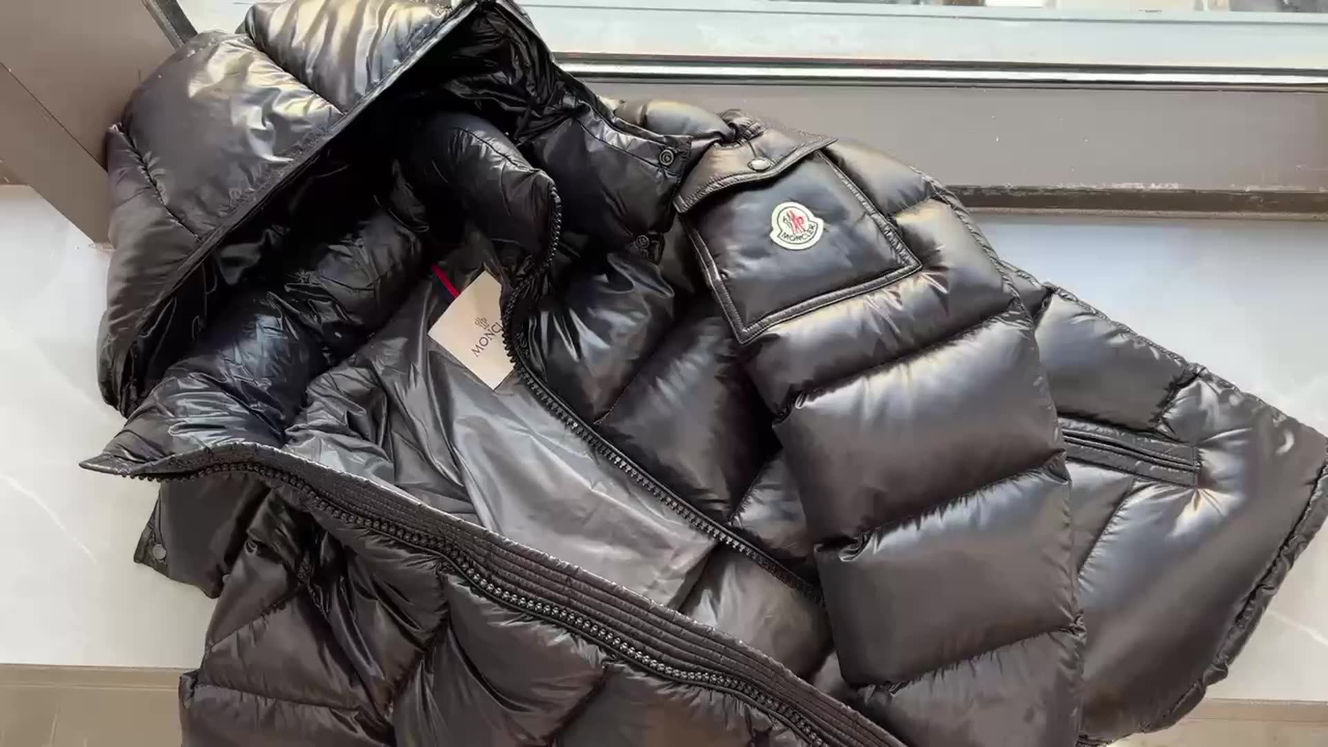 Wholesale High Quality Winter Warm Men's Down Coats Streetwear Thick