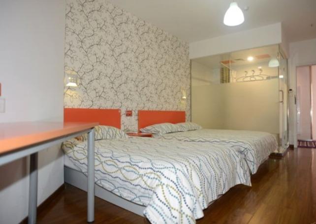 走进南非：探索野生动物与古老文明的旅行团之旅