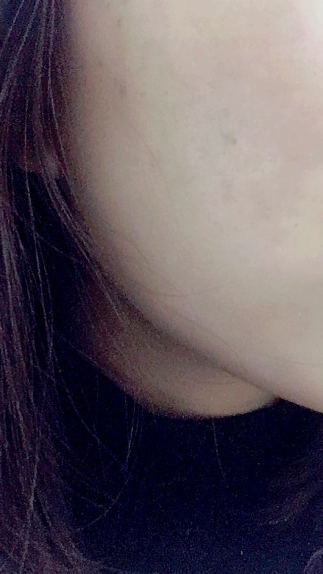 自然堂亮透水光素颜霜