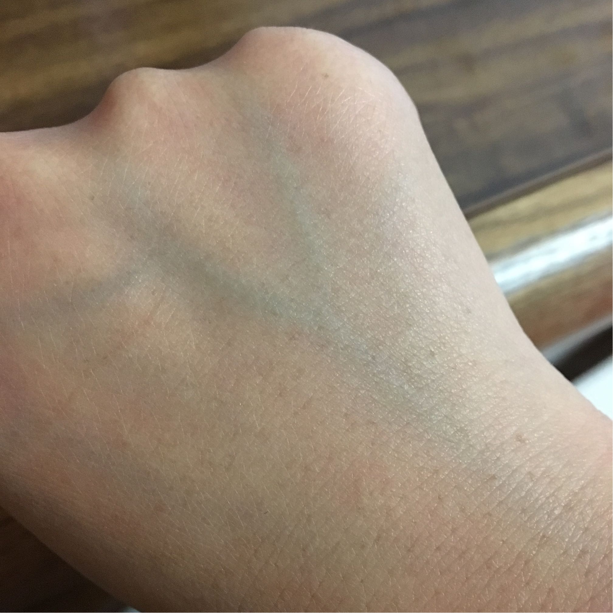 自然堂凝时鲜颜冰肌水