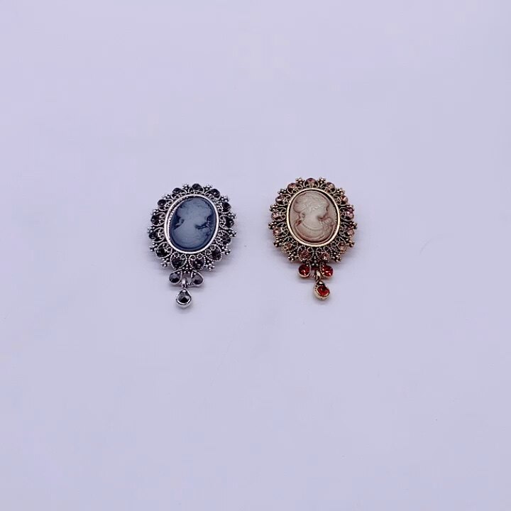 Vintage Victorian Cameo Brooch Pins 