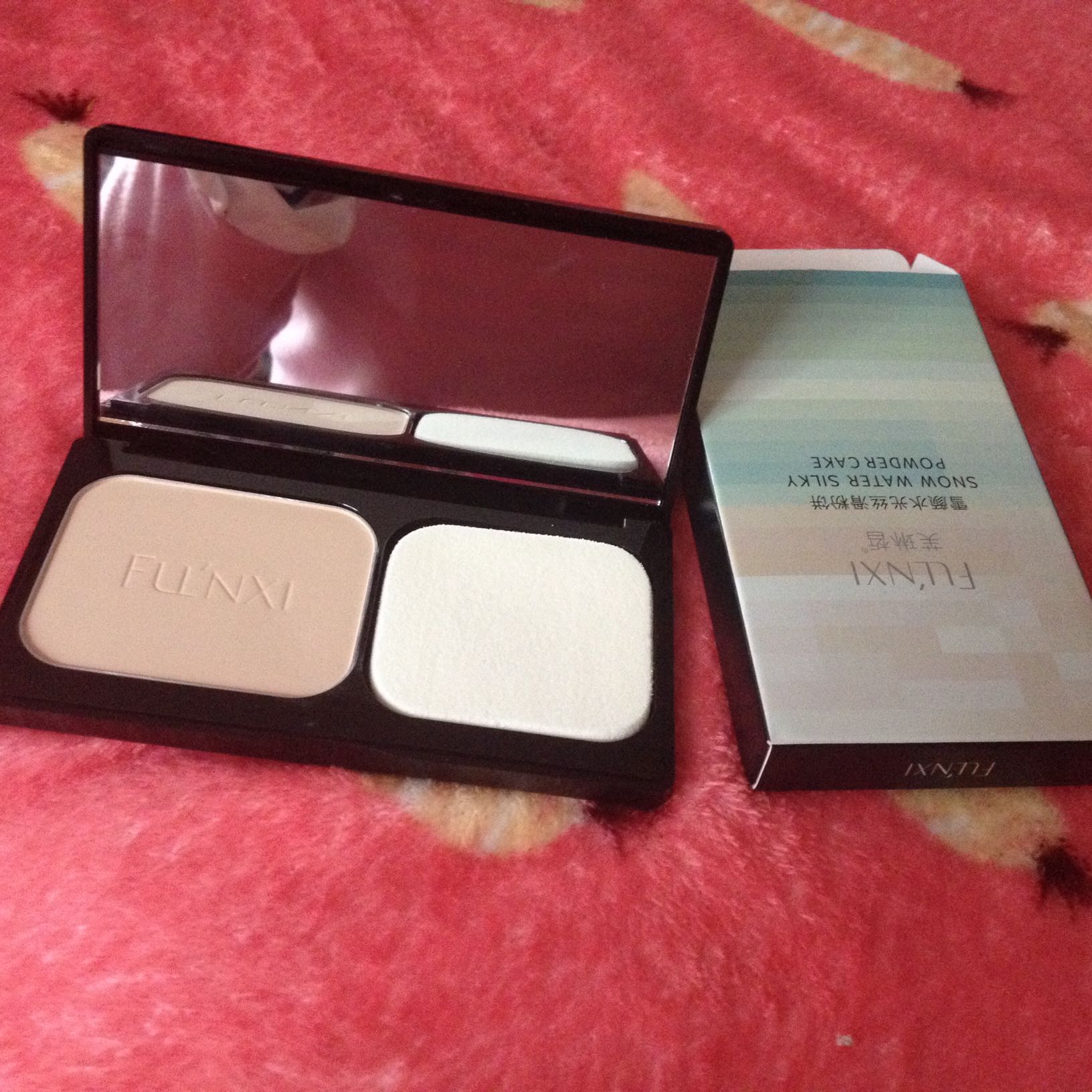 芙琳皙粉饼怎么样是哪个国家的牌子，热门产品亲自试验,第6张