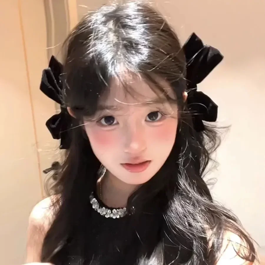 Hairgrip with bow, hair accessory, Chanel style, high-quality style, bright catchy style
