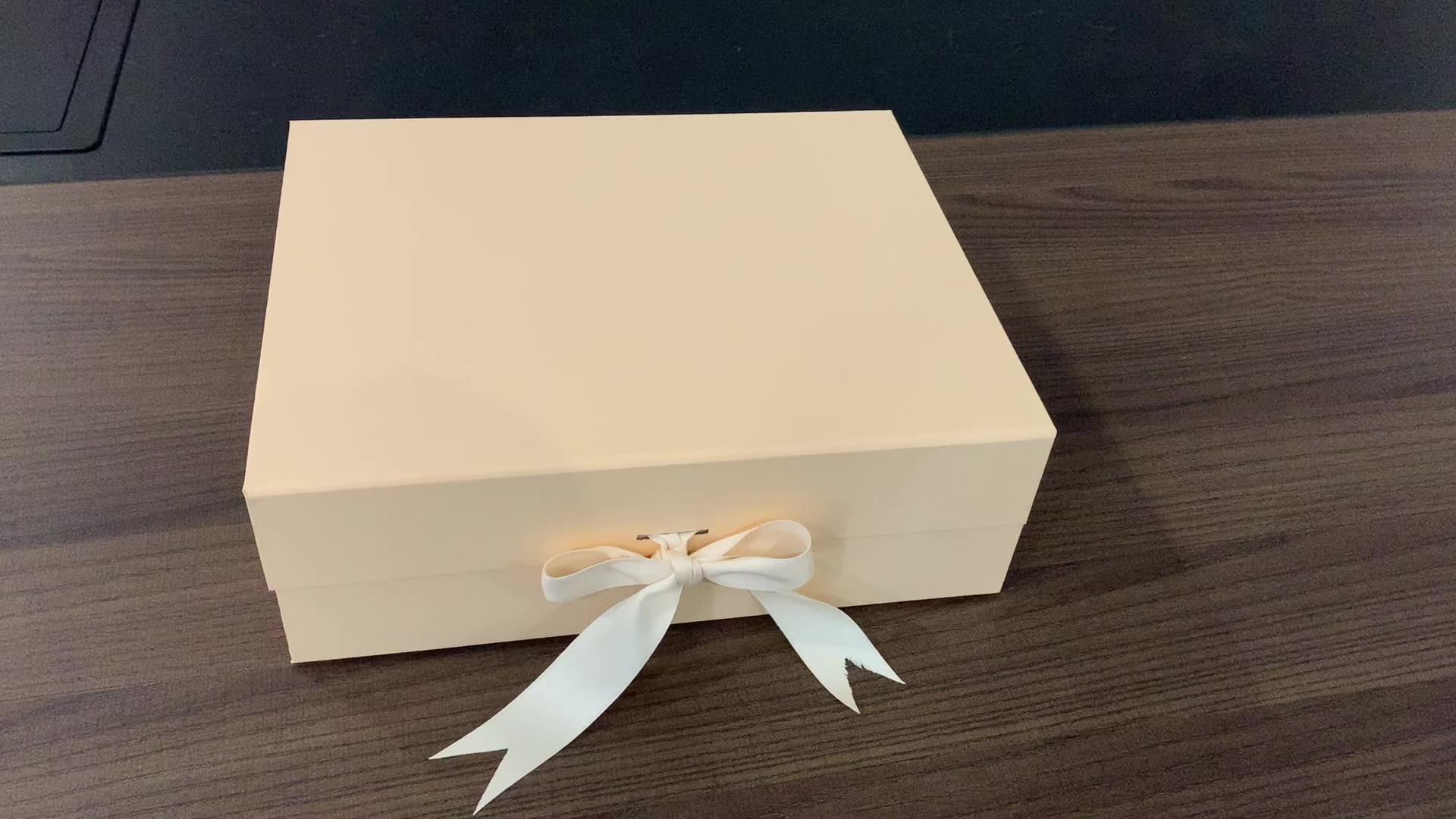Luxury Black Shipping Boxes Gift Box Ready To Ship Clothes Flat Fold