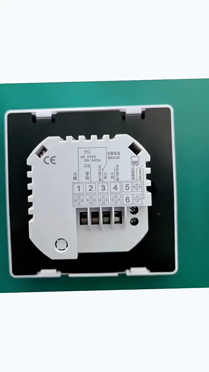 现货速递。大眼睛款智得以地暖温控器，让家温暖比如春