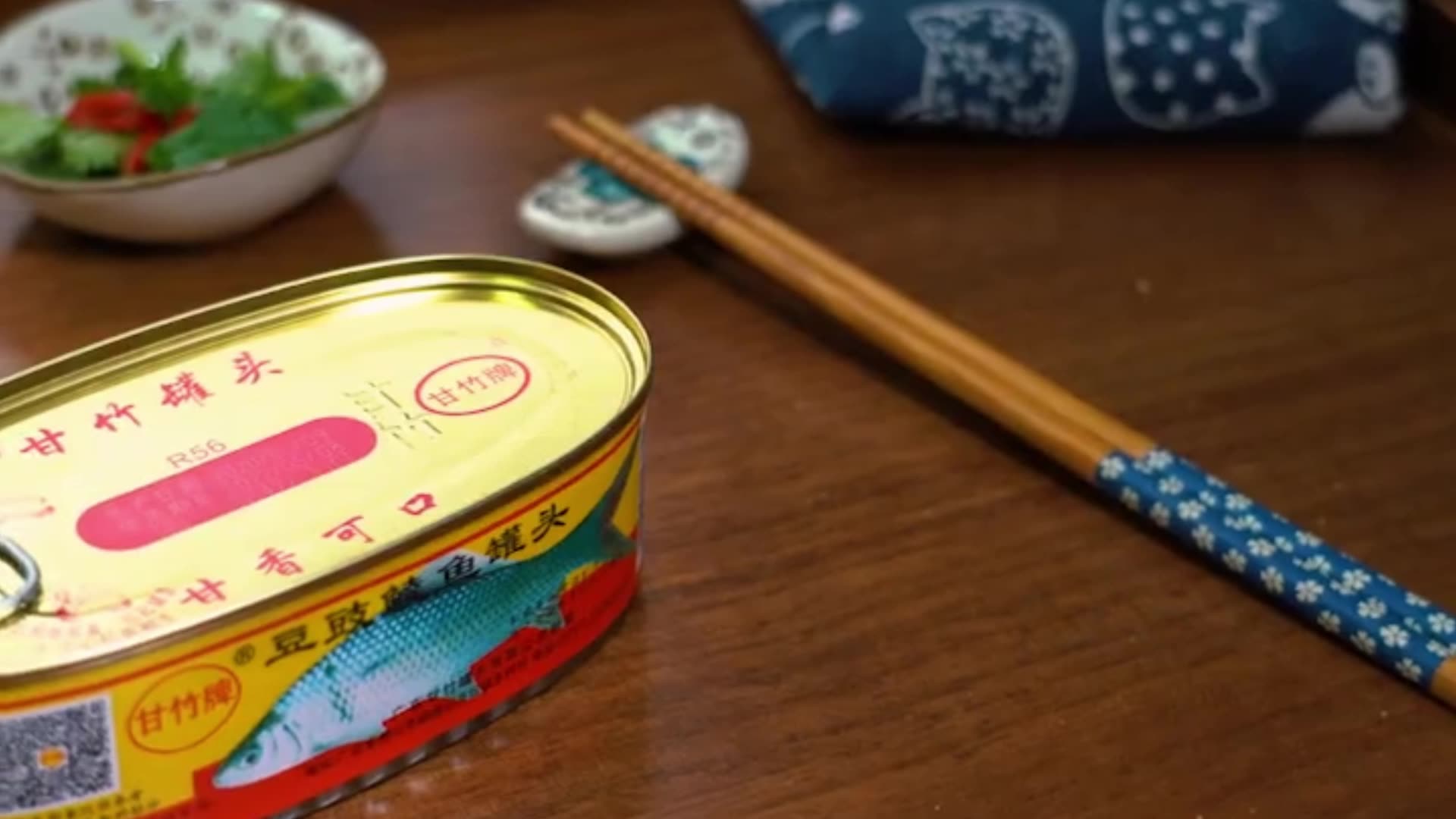 184g Canned Dace With Lobster Sauce Instant Cooked Seafood Fish Meat