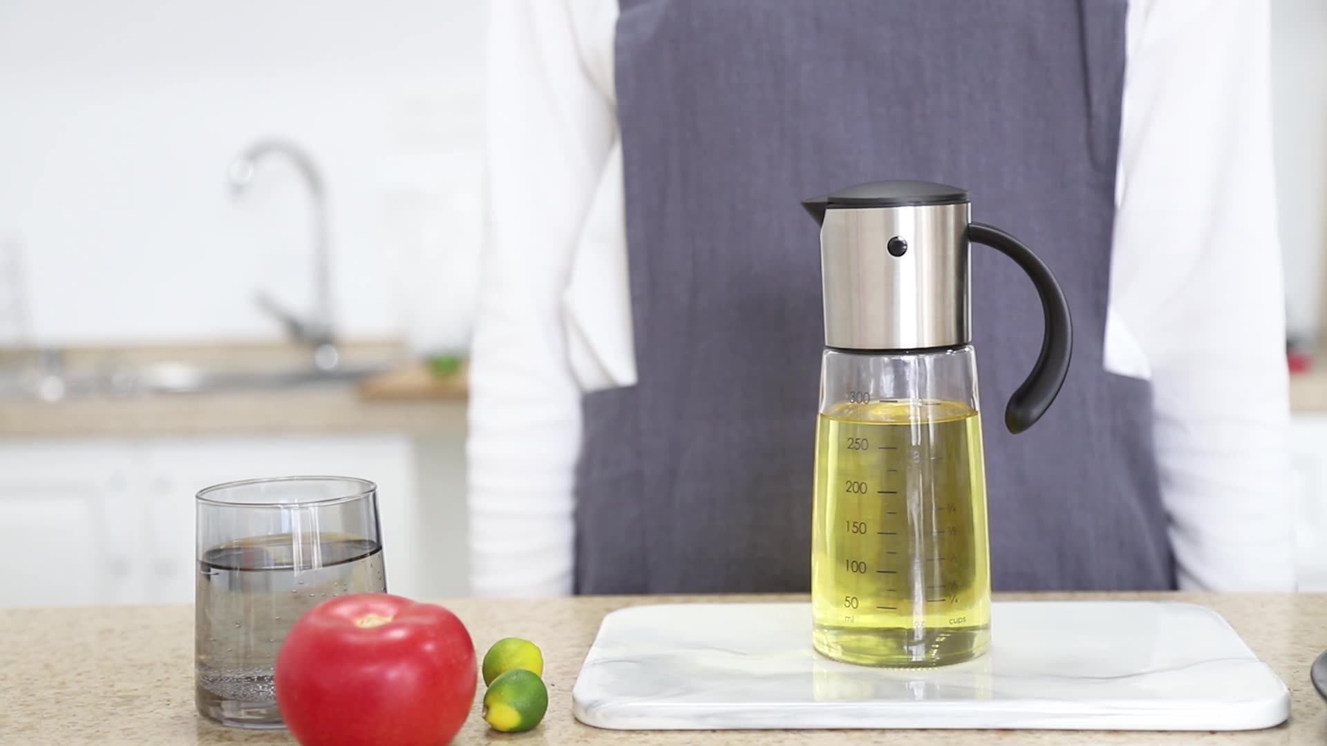 2020 Hot Selling Kitchen Accessories Bbq Tool 18/8 S/s Body Olive Oil