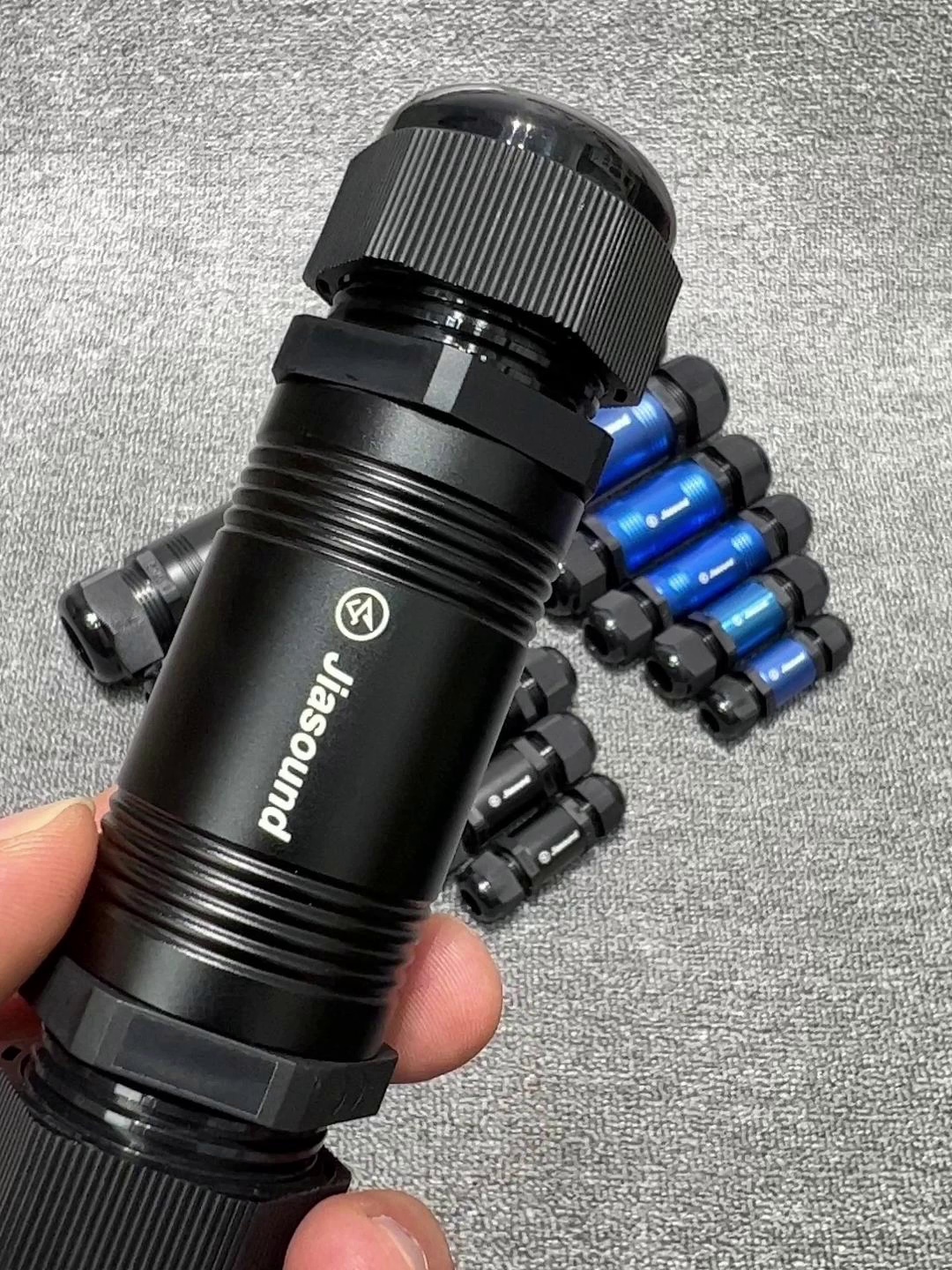 8块钱的舞台接头、真能够扛住500人现场炸场？