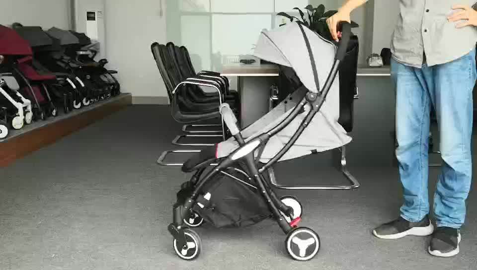 2019 New Design Oneclick Automatic Folding Luxurious Baby Stroller