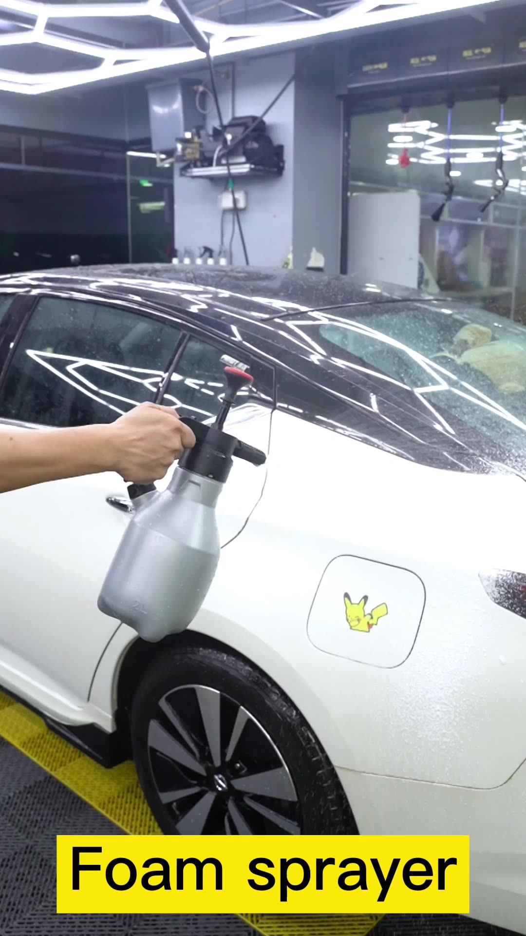 Hand Pressure Snow Foam Sprayer Car Wash Pump 2l Foaming Trigger