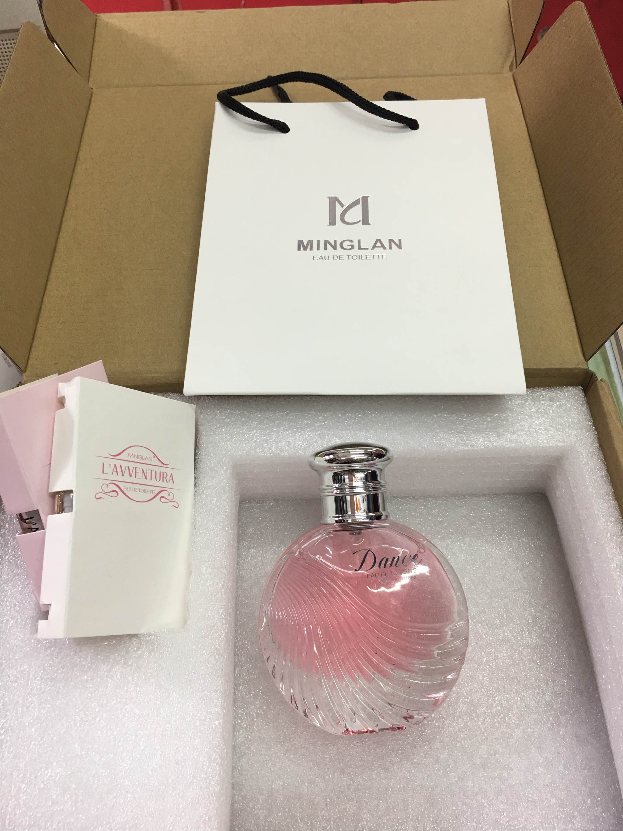 名蓝舞动女士香水是正规品牌吗？使用后的效果如何,第7张