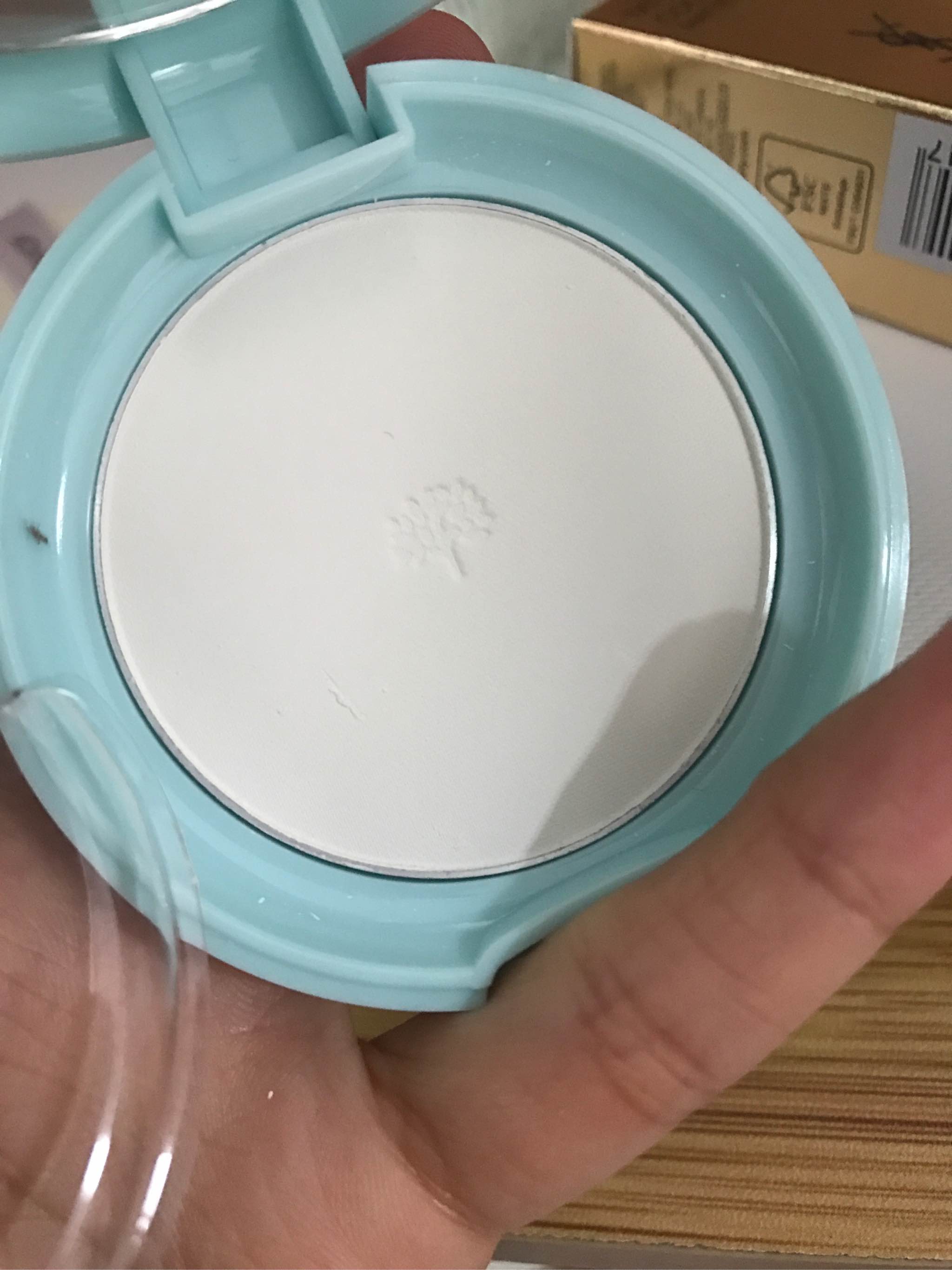 菲诗小铺净妍控油粉饼怎么样，到底值不值得买,第7张