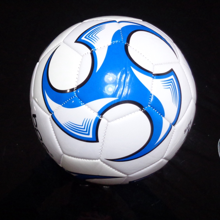 Ballon de football - Ref 5849 Image 24
