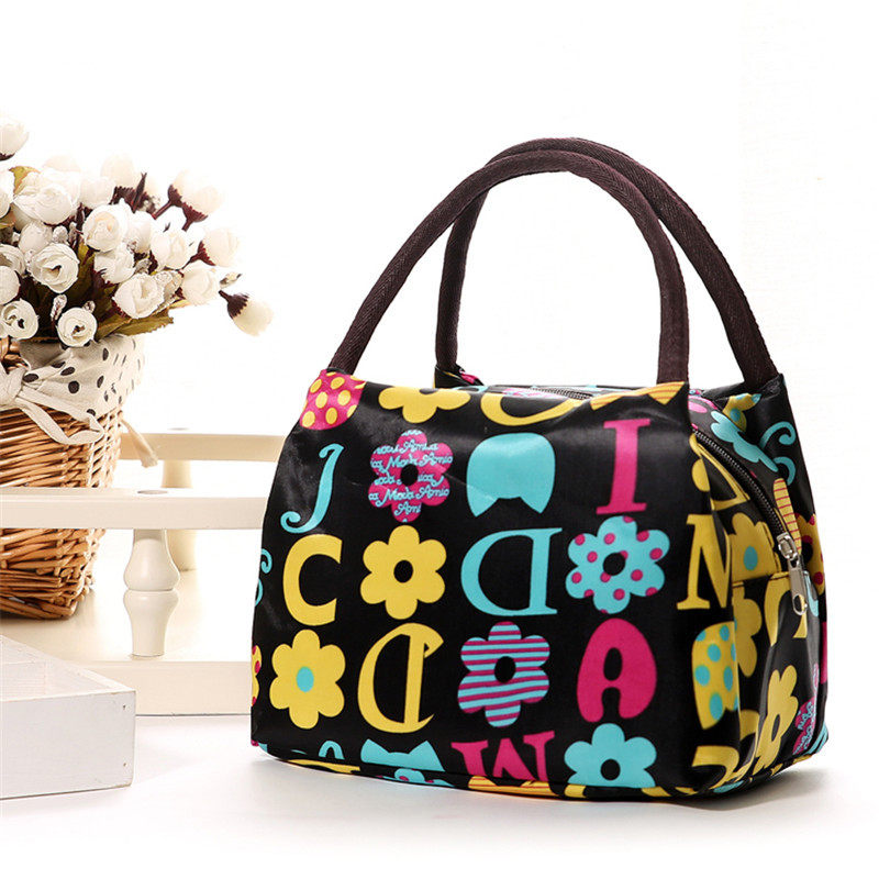 Заглавные буквы на черном фоне_копия