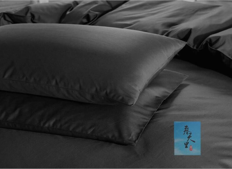 Class A pregnant baby 100 Lan Jing Tencel Summer Cool Skin Slippery Naked Sleep can be customized to make a four-piece quilt cover single person