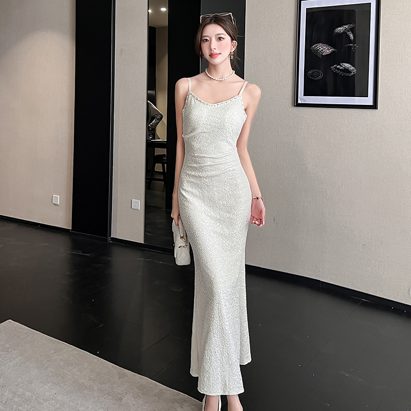 White Evening Dress with a High-End Feel, Sequined Spaghetti Strap Dress for Women, Autumn and Winter Birthday Party, Elegant Fishtail Long Dress