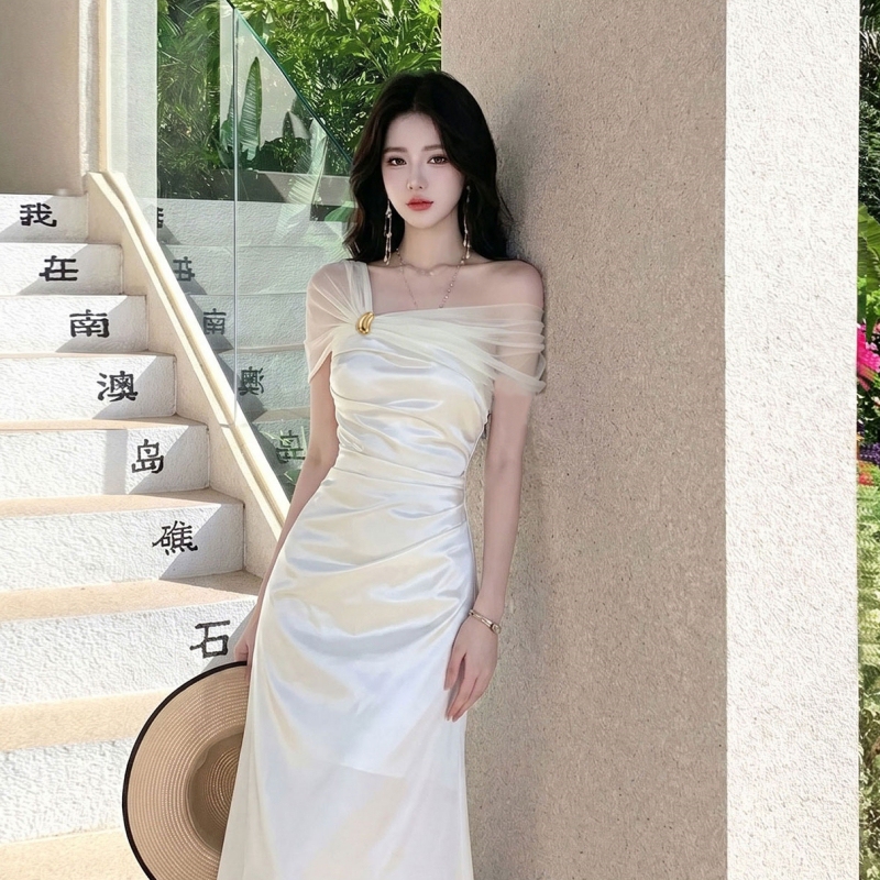 Korean Style Elegant Off-Shoulder Satin Slim-Fit Dress for Women, Summer High-End Coming-Of-Age Ceremony Waist-Cinching Fishtail Light Formal Long Dress Korean Style Elegant Off-Shoulder Satin Slim-Fit Dress for Women, Summer High-End Coming-Of-Age Ceremony Waist-Cinching Fishtail Light Formal Long Dress