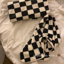 Checkerboard bath towel absorbent quick-drying coral fleece household adults can wear towel towel towel face scarf